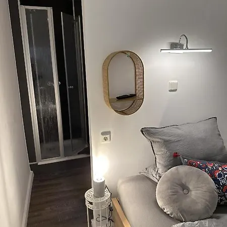 Gaestehaus Wind Und Bed & Breakfast