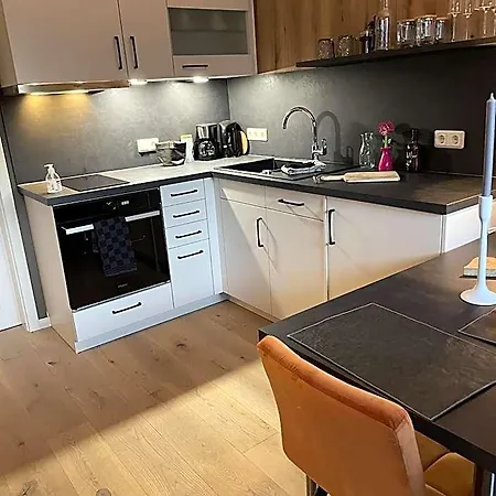 Gaestehaus Wind Und Bed and breakfast Norddeich (Norden)